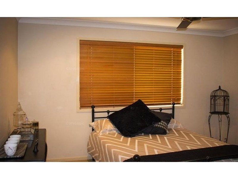 10 Cove Place, Springfield Lakes QLD 4300