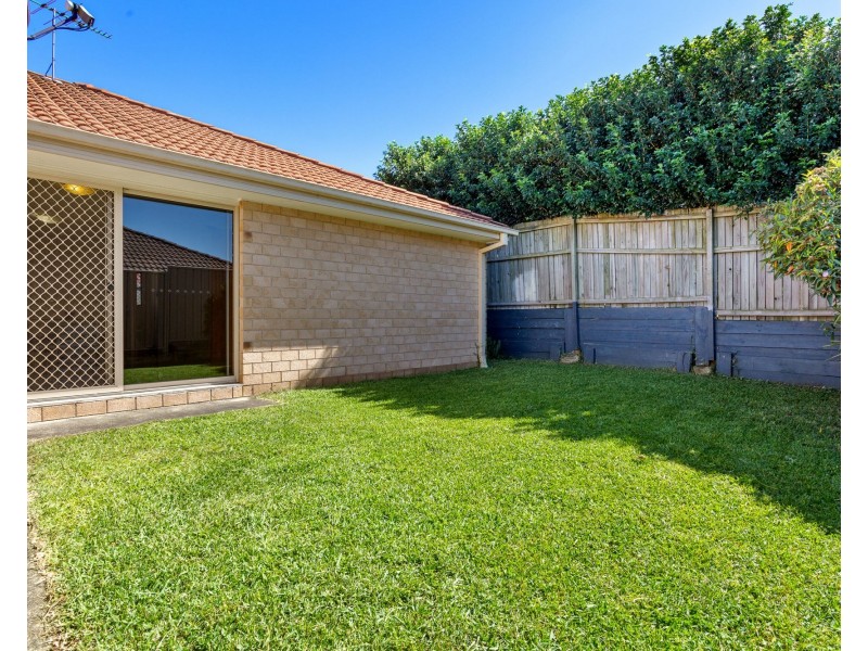 40 Hawthorne Street, Forest Lake QLD 4078