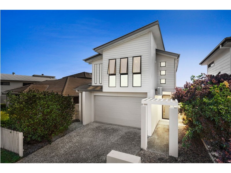 265 Lakeside Avenue, Springfield Lakes QLD 4300