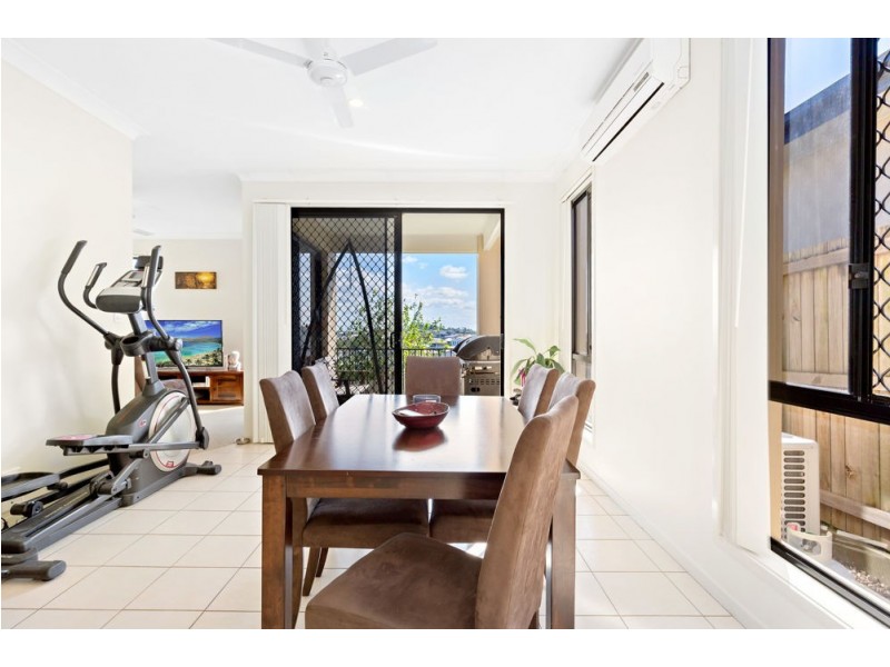 265 Lakeside Avenue, Springfield Lakes QLD 4300