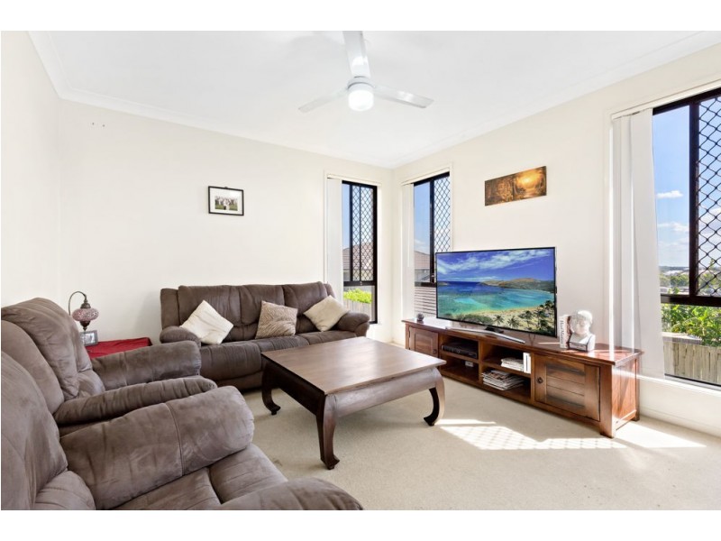 265 Lakeside Avenue, Springfield Lakes QLD 4300