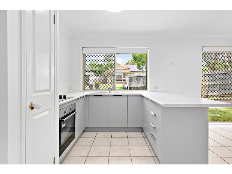 31 Saint James Street, Forest Lake QLD 4078