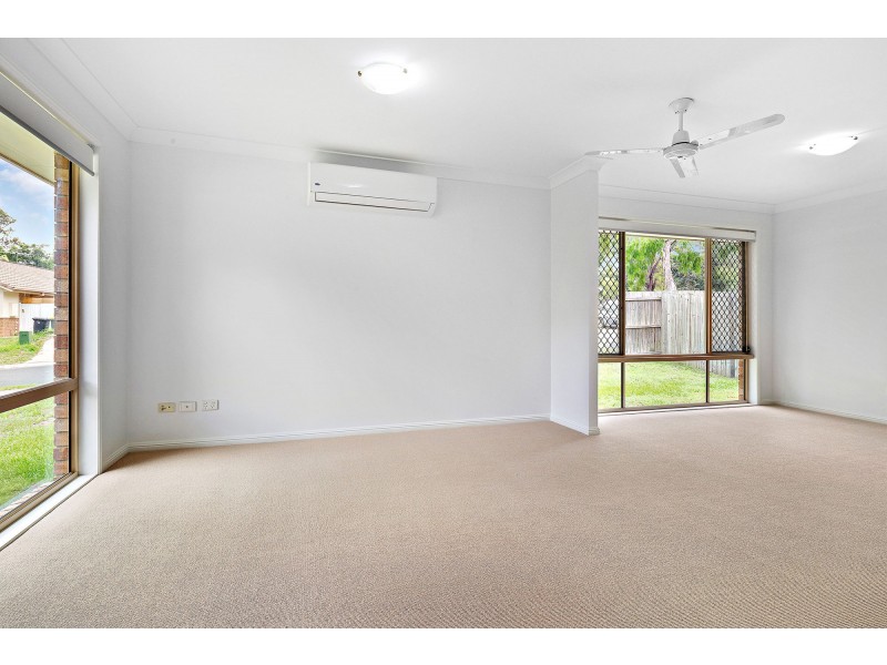 31 Saint James Street, Forest Lake QLD 4078