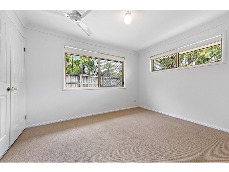 31 Saint James Street, Forest Lake QLD 4078