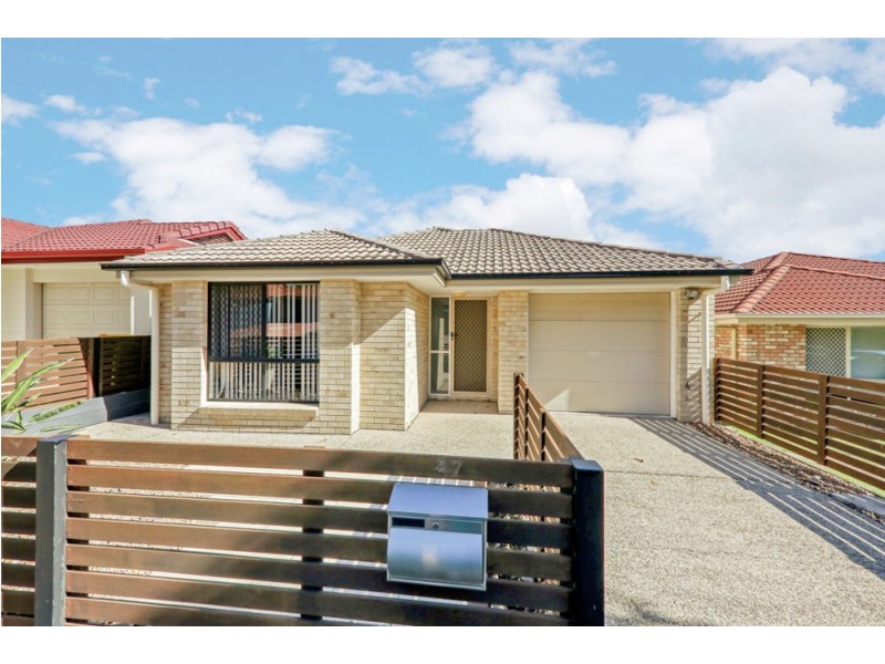 37 Jezabel Drive, Springfield Lakes QLD 4300