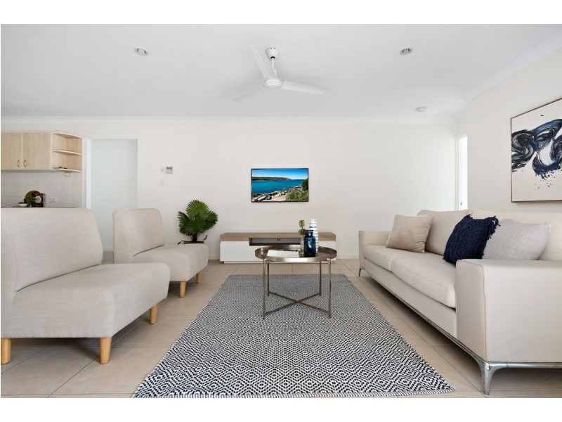 5 North Shore Way, Springfield Lakes QLD 4300