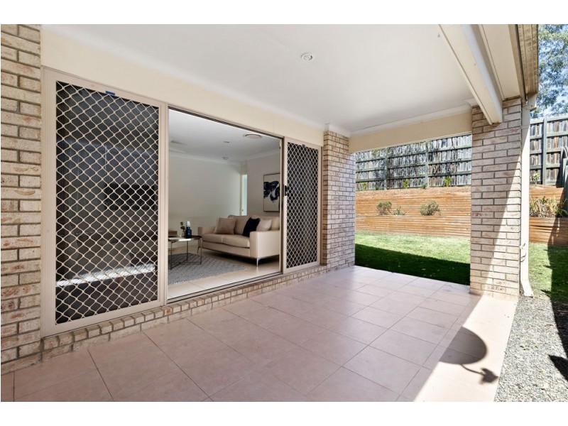 5 North Shore Way, Springfield Lakes QLD 4300