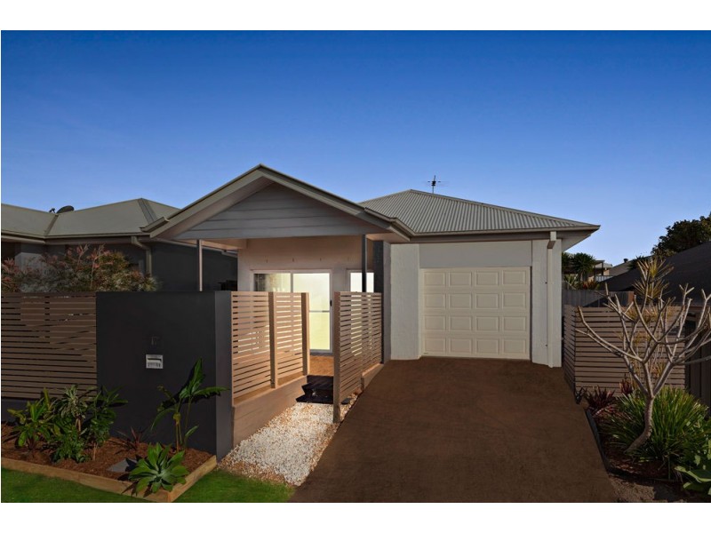 17 Carnarvon Ave, Springfield Lakes QLD 4300