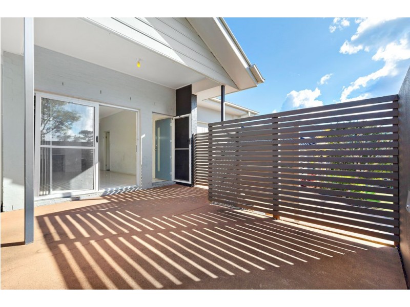 17 Carnarvon Ave, Springfield Lakes QLD 4300