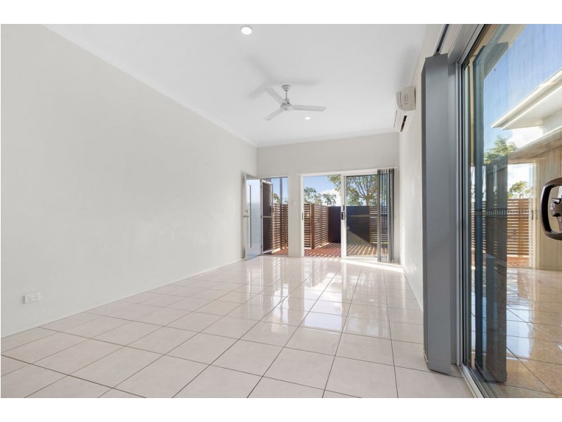 17 Carnarvon Ave, Springfield Lakes QLD 4300