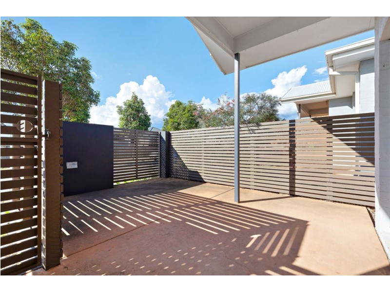17 Carnarvon Ave, Springfield Lakes QLD 4300