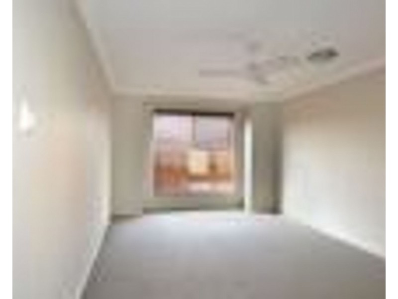 10 Anne St, Augustine Heights QLD 4300