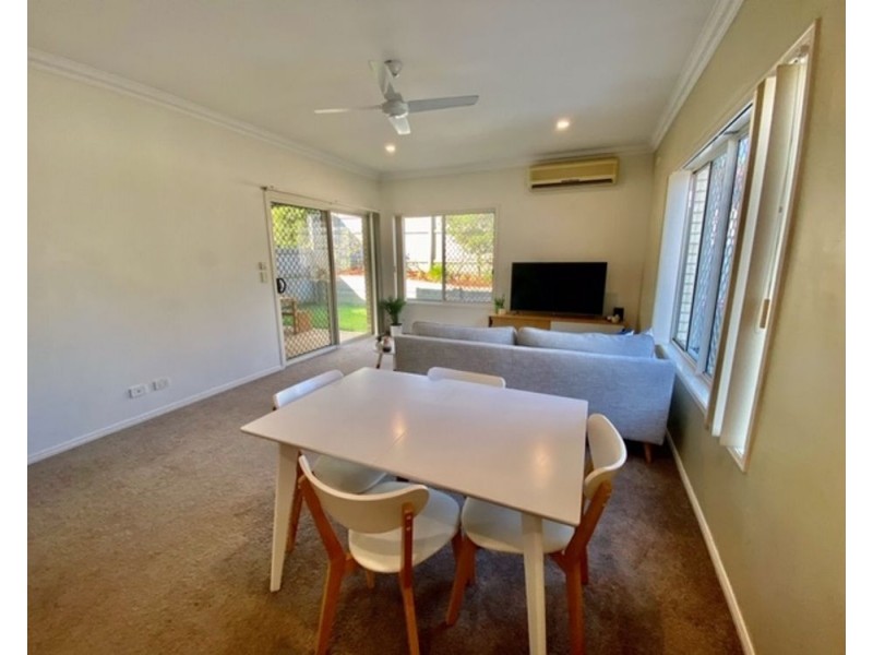 15 Chevron Close, Forest Lake QLD 4078