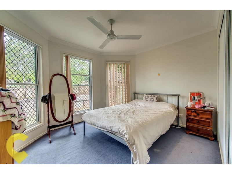 5 Riverside Crescent, Springfield Lakes QLD 4300
