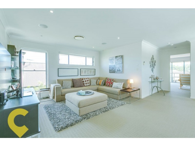 21 Shallow Bay Drive, Springfield Lakes QLD 4300