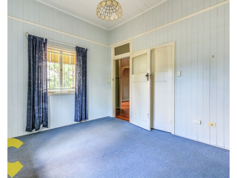 12 Coopers Camp Road, Bardon QLD 4065