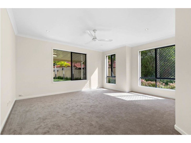 12 Solea Close, Forest Lake QLD 4078