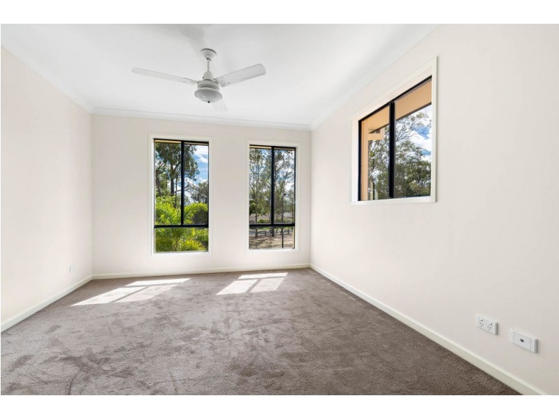 12 Solea Close, Forest Lake QLD 4078