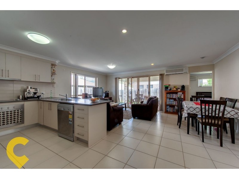 9 Shallow Bay Drive, Springfield Lakes QLD 4300