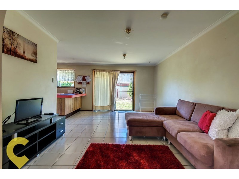 1 Yarrow Court, Redbank Plains QLD 4301