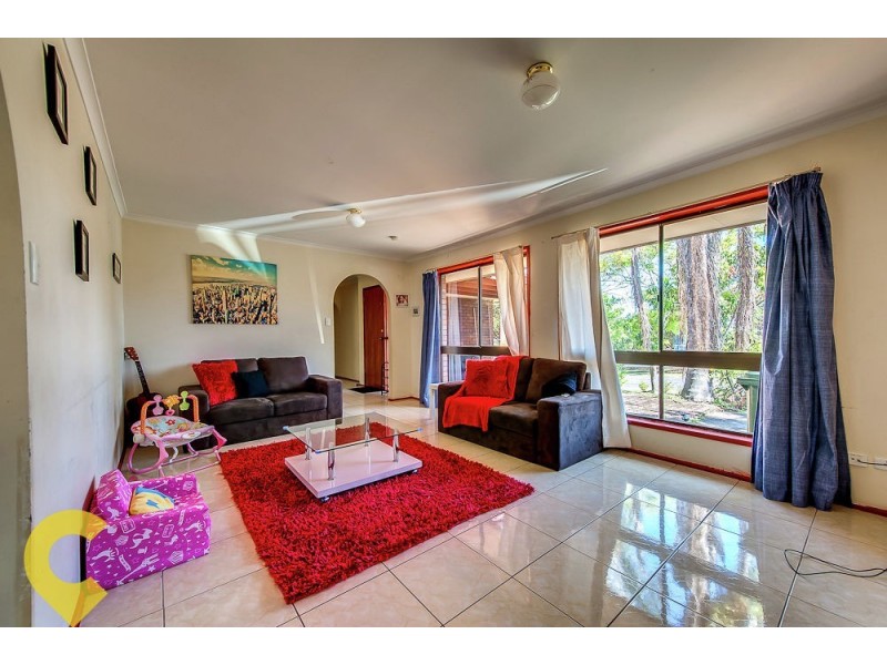 1 Yarrow Court, Redbank Plains QLD 4301