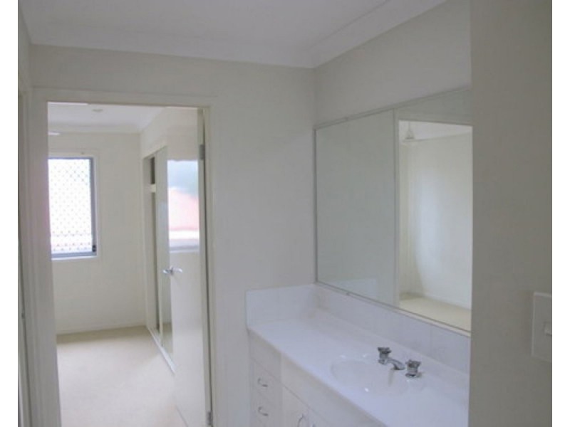 48 Elmwood Circuit, Springfield Lakes QLD 4300