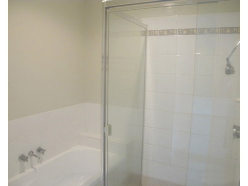 48 Elmwood Circuit, Springfield Lakes QLD 4300