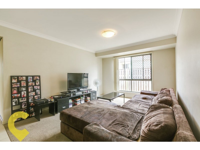 9 Rasmussen Crescent, Redbank Plains QLD 4301