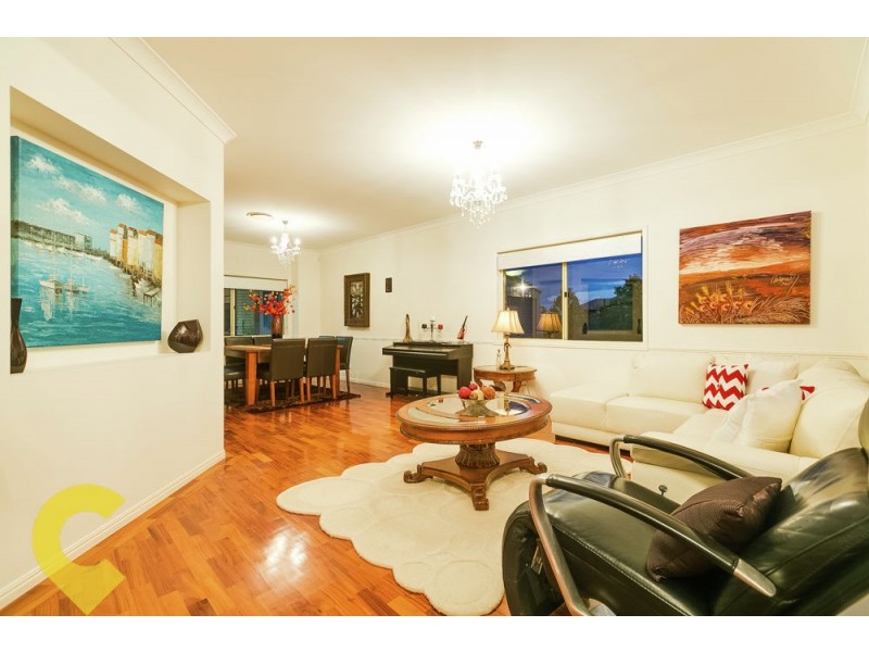 421-423 Spring Mountain Drive, Greenbank QLD 4124