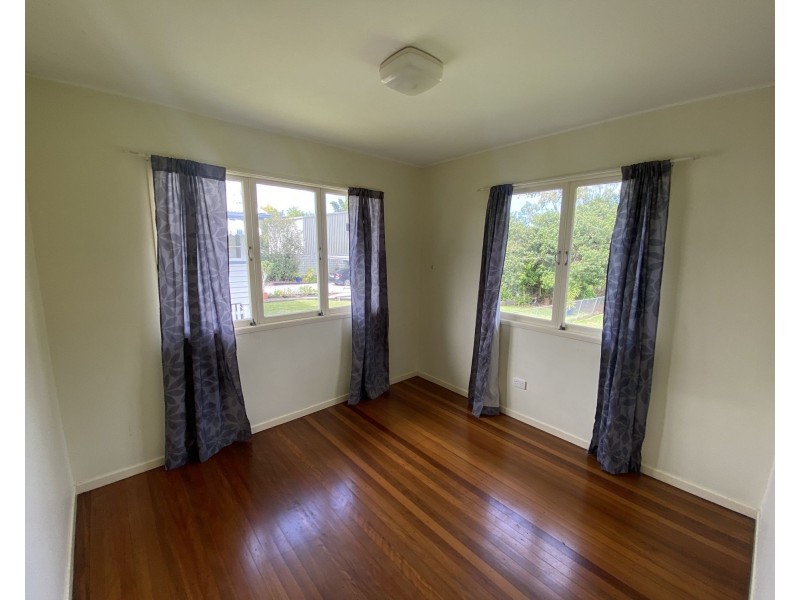25 Cambridge Street, Rocklea QLD 4106