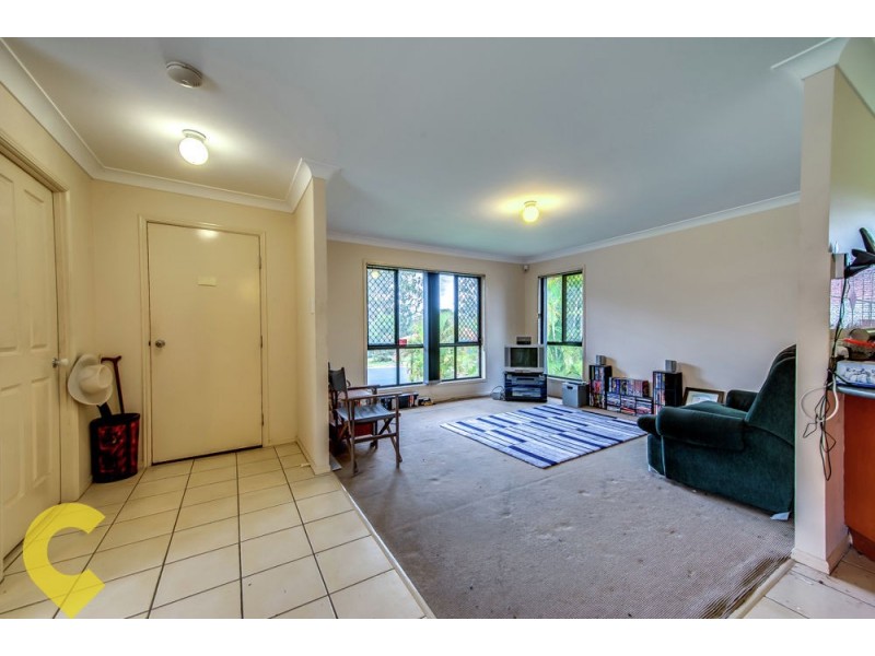 11 Banbury Close, Bundamba QLD 4304