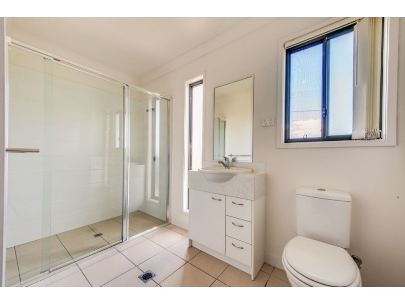 27/40 Gledson Street, North Booval QLD 4304