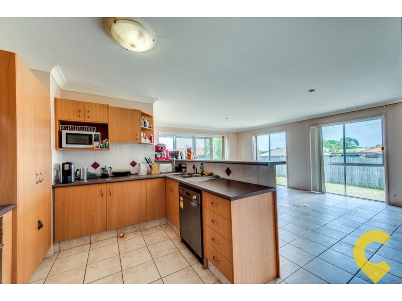 33 Vanessa Court, Camira QLD 4300