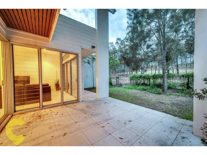 15/30 Oakview Circuit, Brookwater QLD 4300