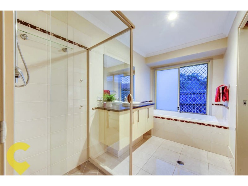 20 Mellor Place, Brassall QLD 4305