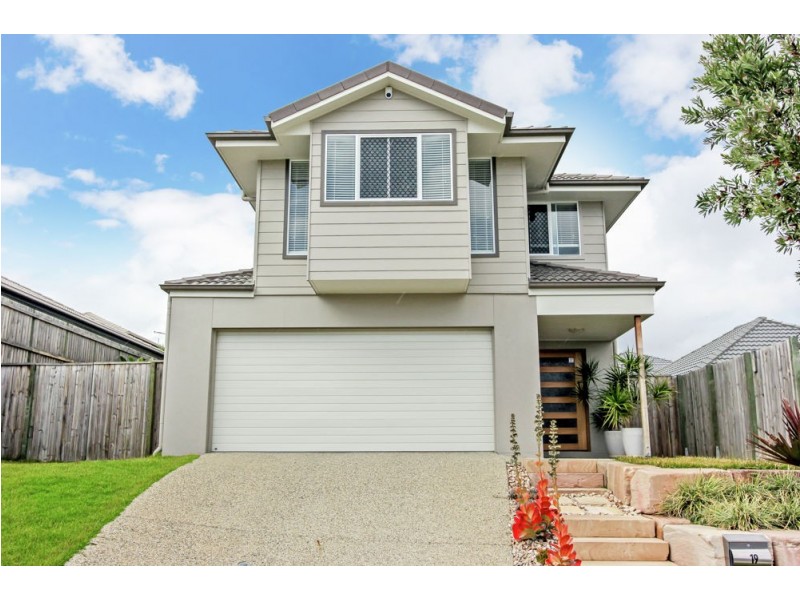 19 Hyssop Place, Springfield Lakes QLD 4300