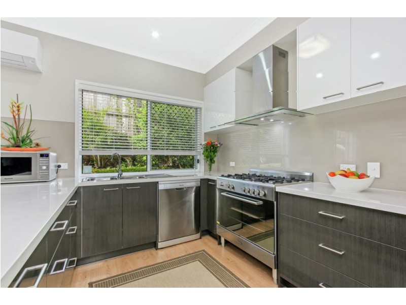 19 Hyssop Place, Springfield Lakes QLD 4300