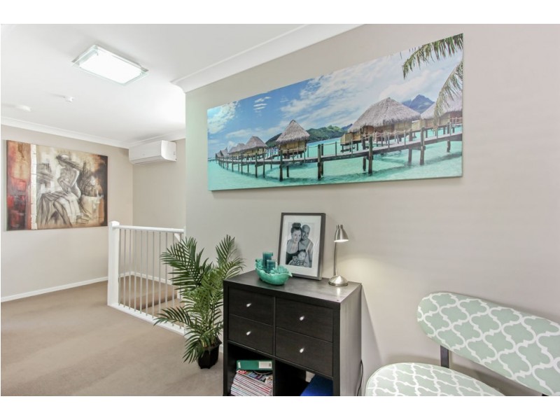 19 Hyssop Place, Springfield Lakes QLD 4300