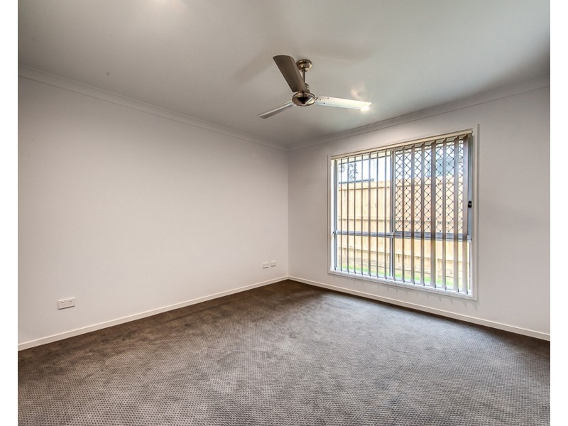 10 Berkshire Pl, Heathwood QLD 4110