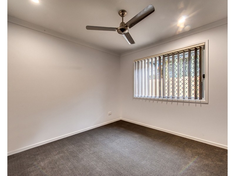 10 Berkshire Pl, Heathwood QLD 4110