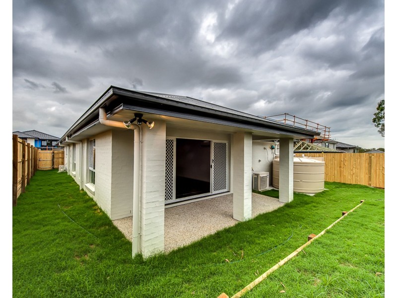 10 Berkshire Pl, Heathwood QLD 4110