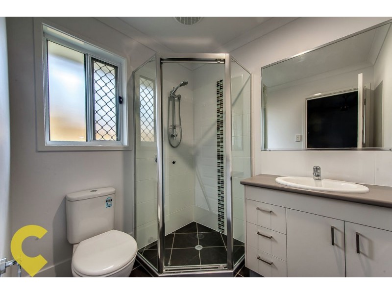 10 Berkshire Pl, Heathwood QLD 4110