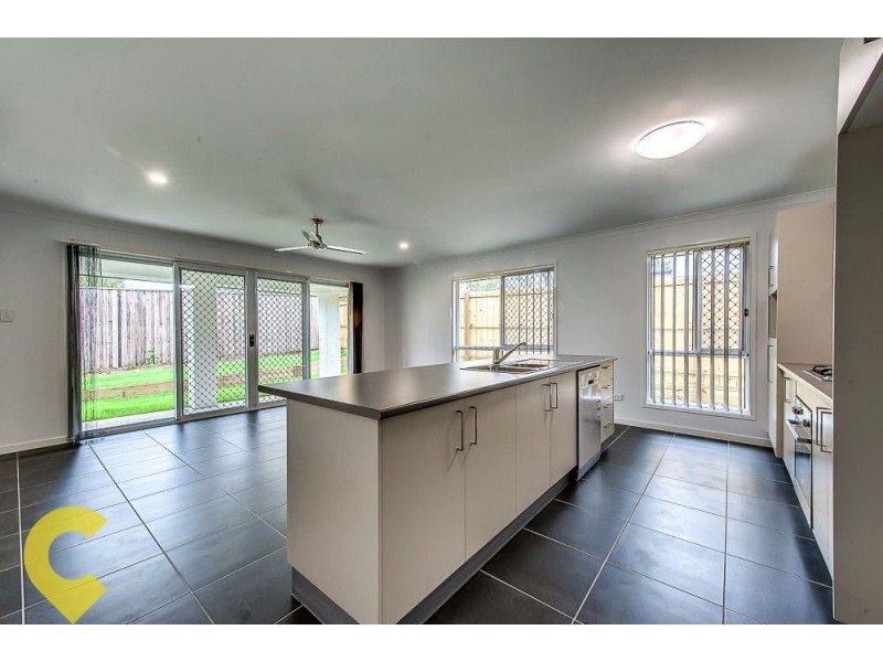 10 Berkshire Pl, Heathwood QLD 4110