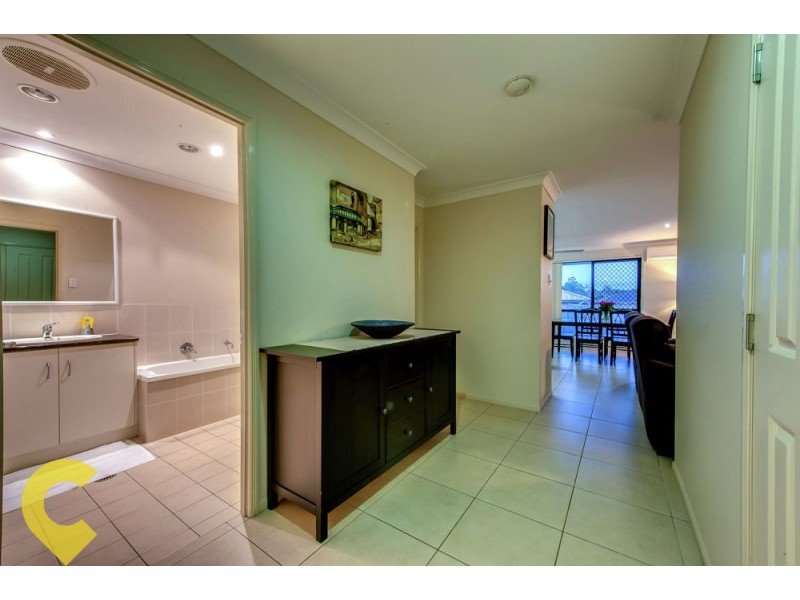 2/54 Berrigan Street, Redbank Plains QLD 4301