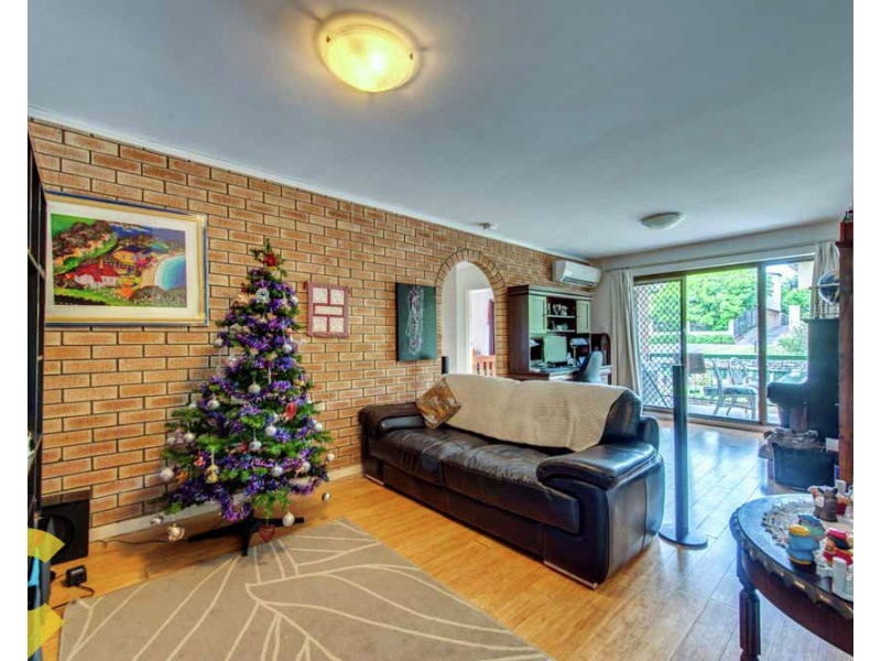 6/30 Sisley Street, St Lucia QLD 4067