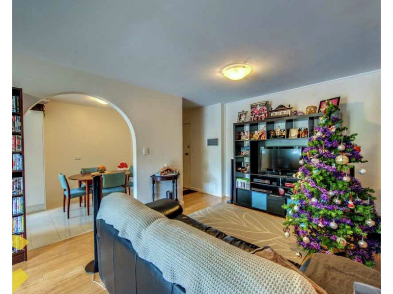 6/30 Sisley Street, St Lucia QLD 4067