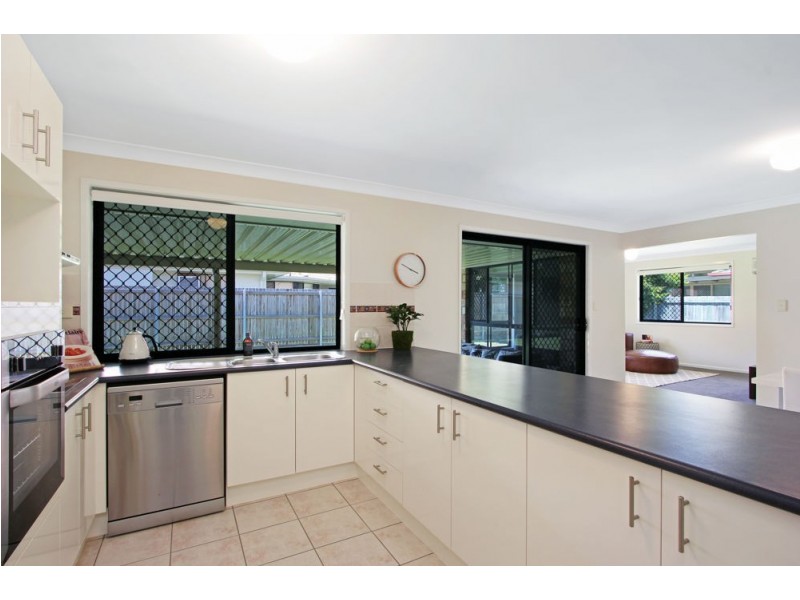 35 Eden Crescent, Springfield Lakes QLD 4300