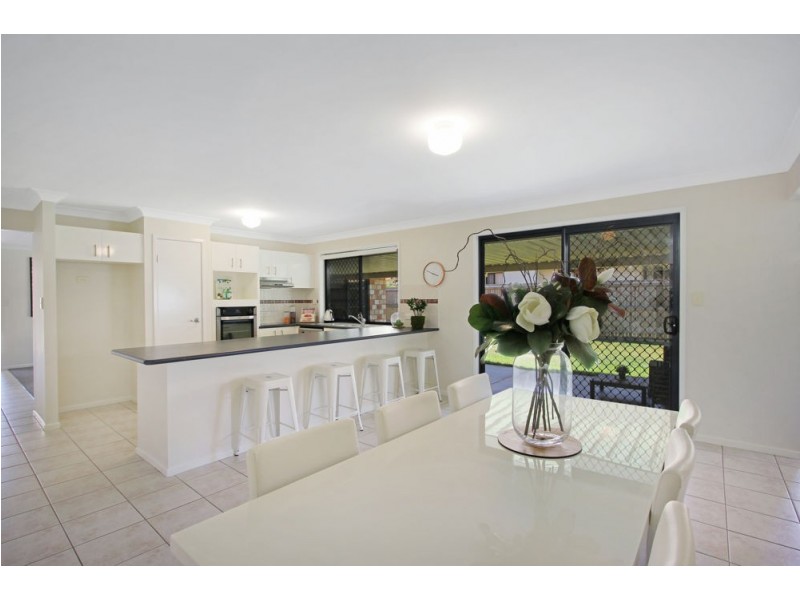 35 Eden Crescent, Springfield Lakes QLD 4300