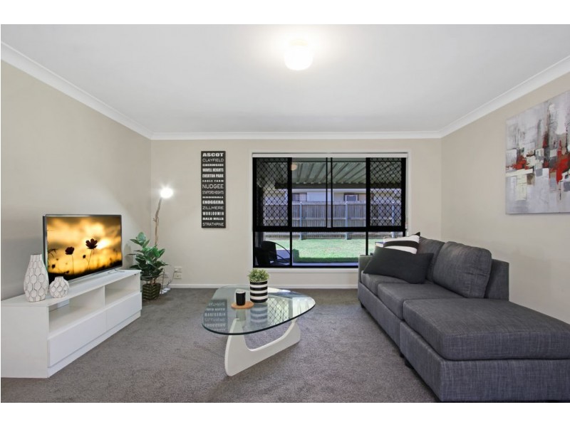 35 Eden Crescent, Springfield Lakes QLD 4300