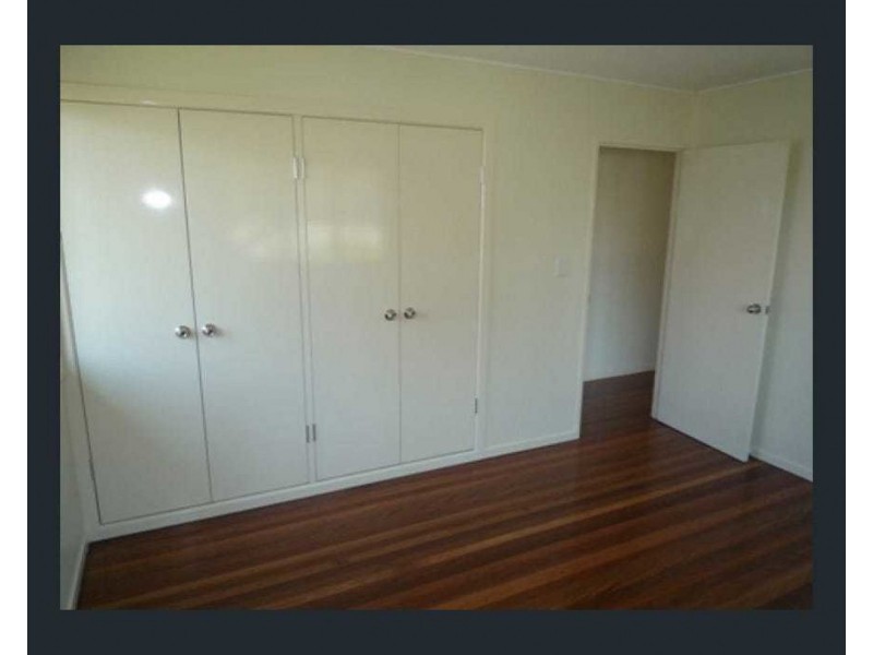 25 Cambridge Street, Rocklea QLD 4106